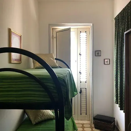 Casa D'elia * Sant Isidoro (Apulia)